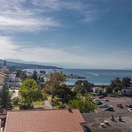 Apartment Center Crikvenica Luaran gambar
